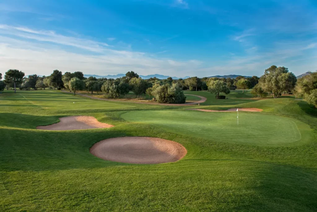 Son Antem West Golf Course View of Hole 4 bunkers and green in Mallorca
